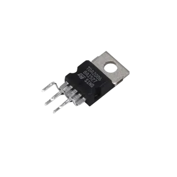 TDA2006 Circuit Integrat  ST