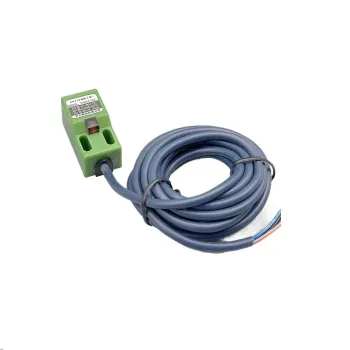 SN04-N Senzor de Proximitate inductiv-NPN 5mm 6-36V SN04-N Senzor de Proximitate inductiv-NPN 5mm 6-36V